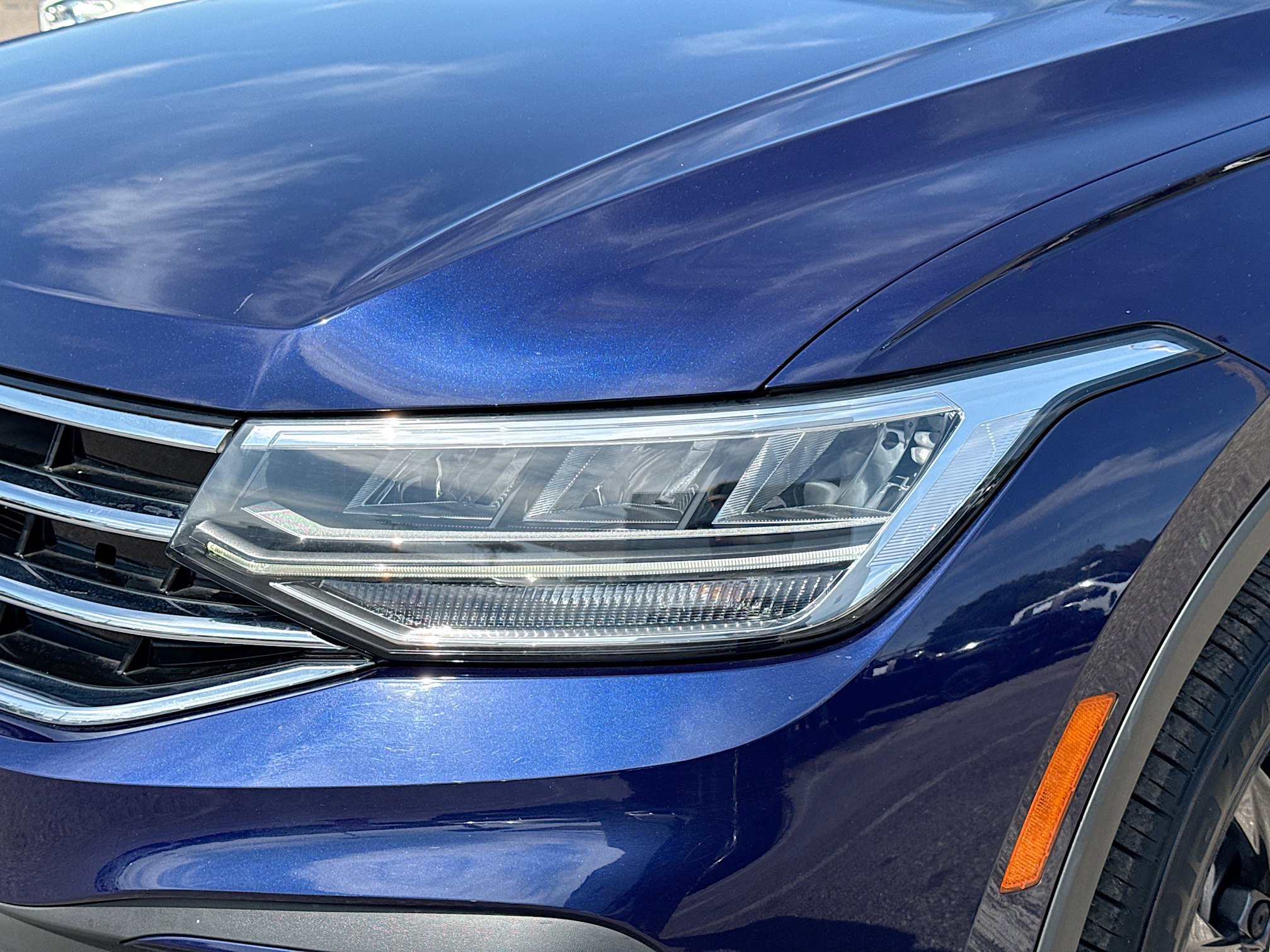 Used 2022 Volkswagen Tiguan SE image 9