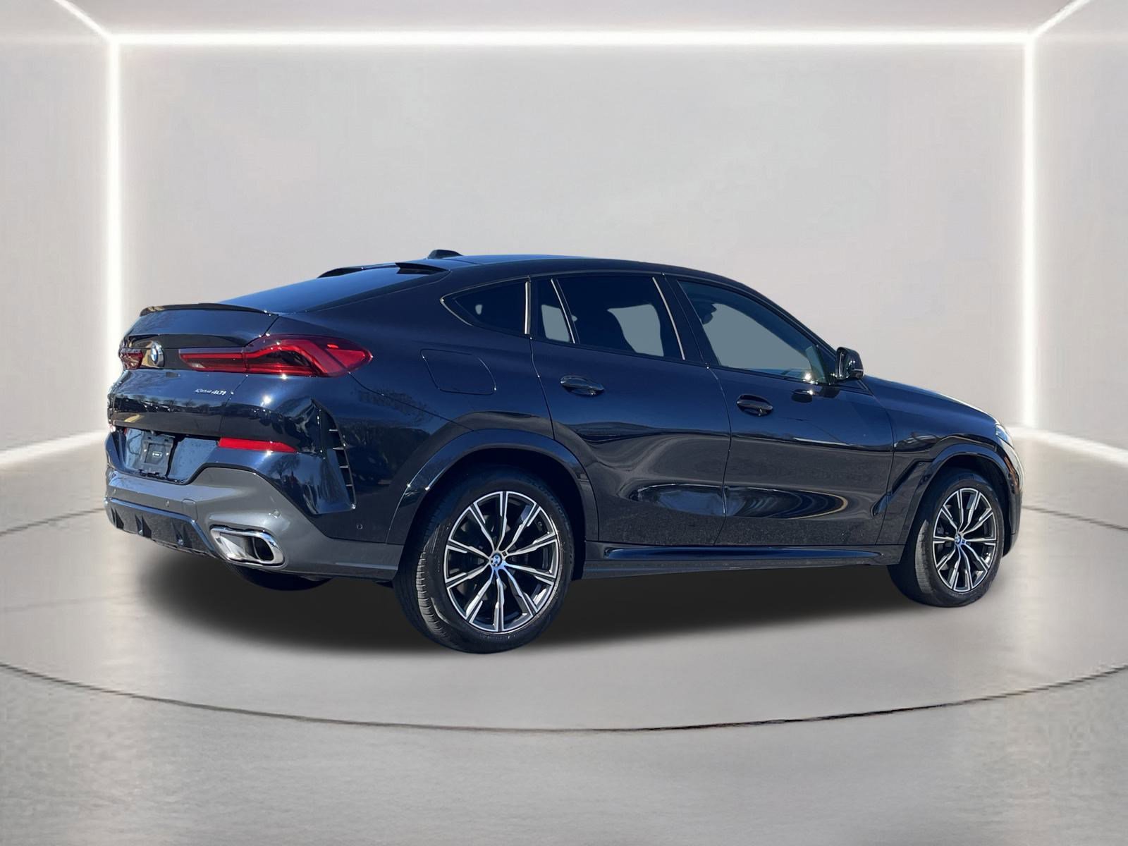 Used 2024 BMW X6 xDrive40i image 30