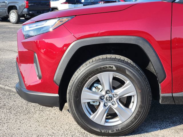 Certified 2025 Toyota RAV4 XLE w/ Convenience Package AWD/4WD image 6