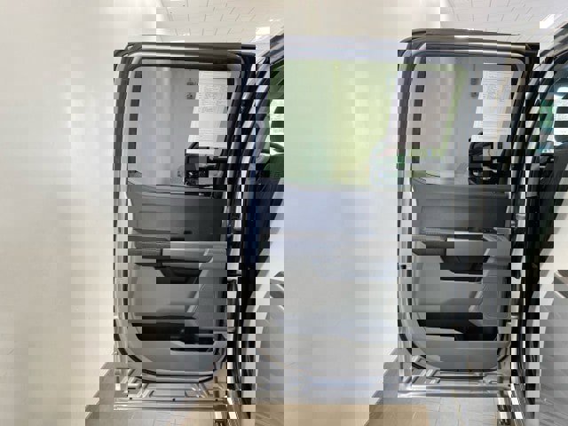 Used 2024 Ford F250 XLT w/ Snow Plow Prep Package image 8