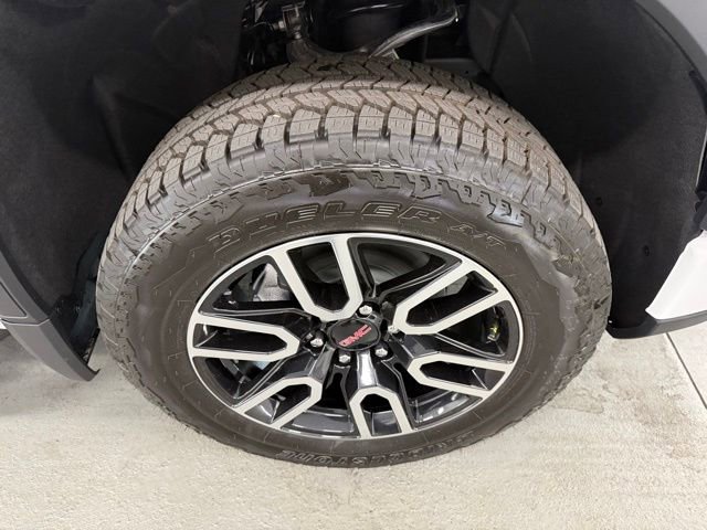 New 2026 GMC Sierra 1500 AT4 w/ AT4 Premium Package image 4