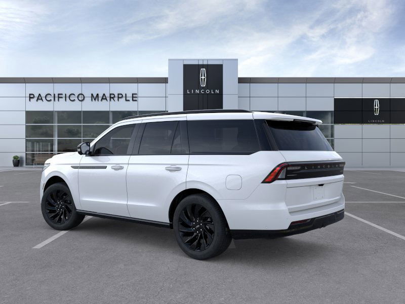 New 2026 Lincoln Navigator Reserve w/ Jet Appearance Package image 4