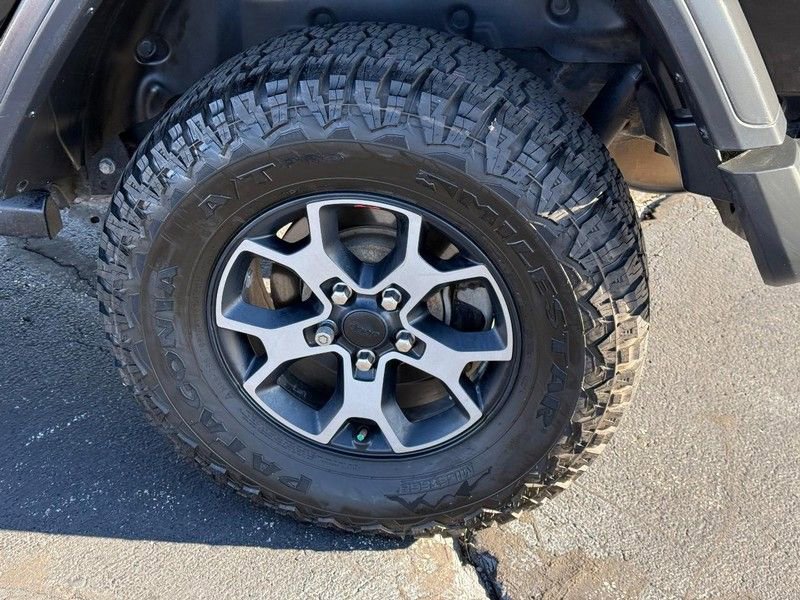 Used 2019 Jeep Wrangler Unlimited Rubicon w/ LED Lighting Group image 7