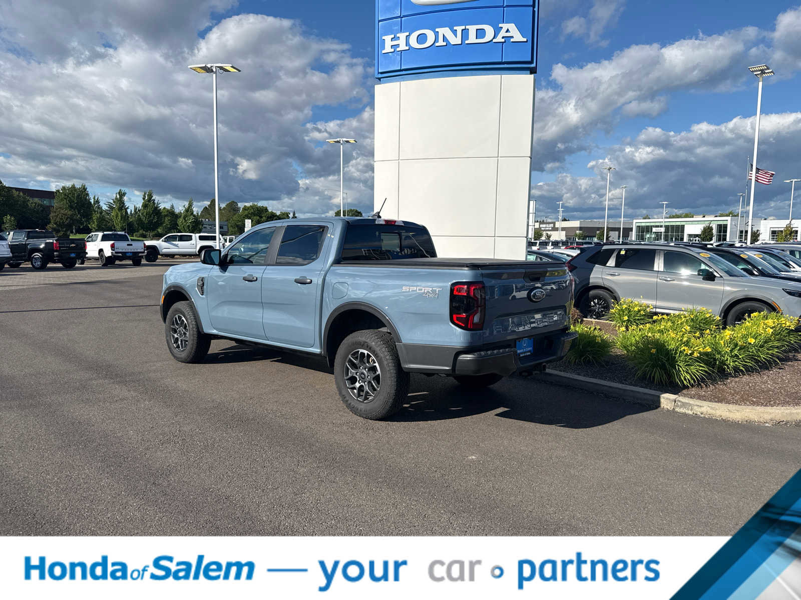 Used 2024 Ford Ranger XLT w/ Trailer Tow Package AWD/4WD image 4