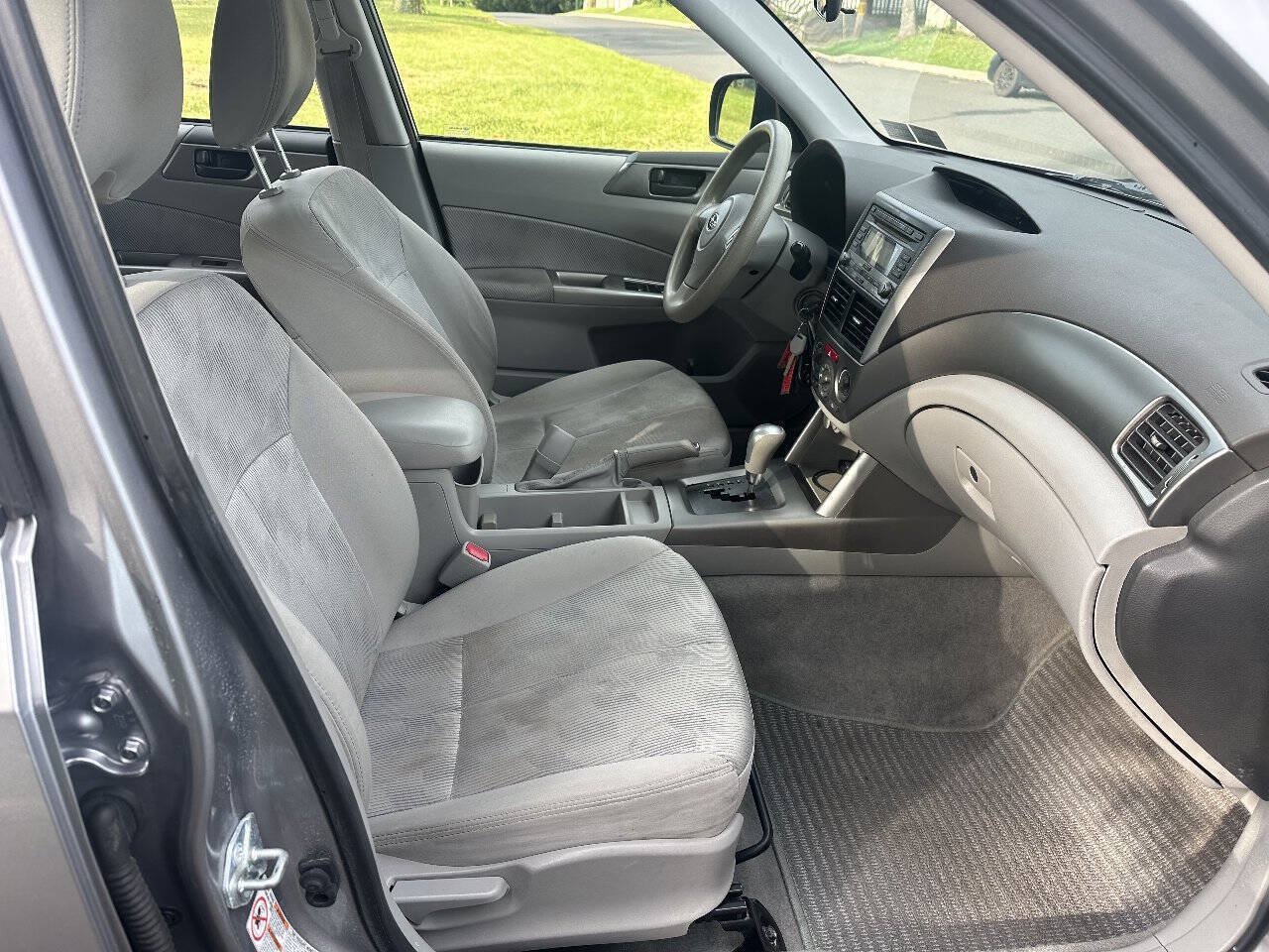 Used 2009 Subaru Forester 2.5X w/ Popular Equipment Group 1A AWD/4WD image 12