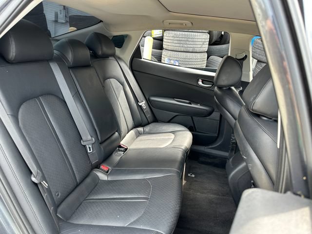Used 2020 Kia Optima SE FWD image 26