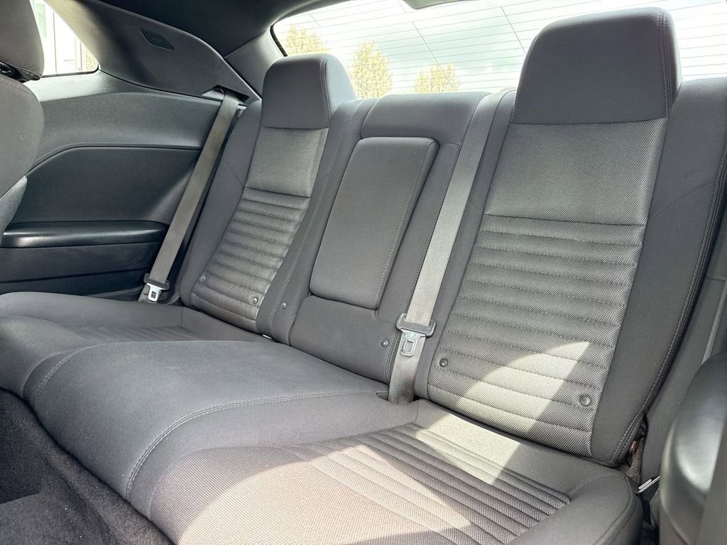 Used 2013 Dodge Challenger R/T RWD image 21