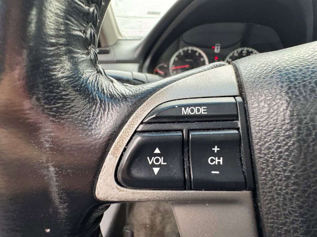 Used 2009 Honda Accord EX-L image 25