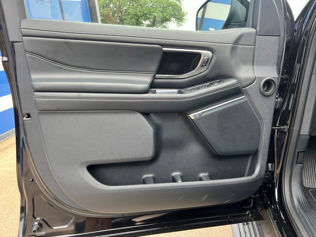 New 2026 Ford Expedition Max Platinum AWD/4WD image 16