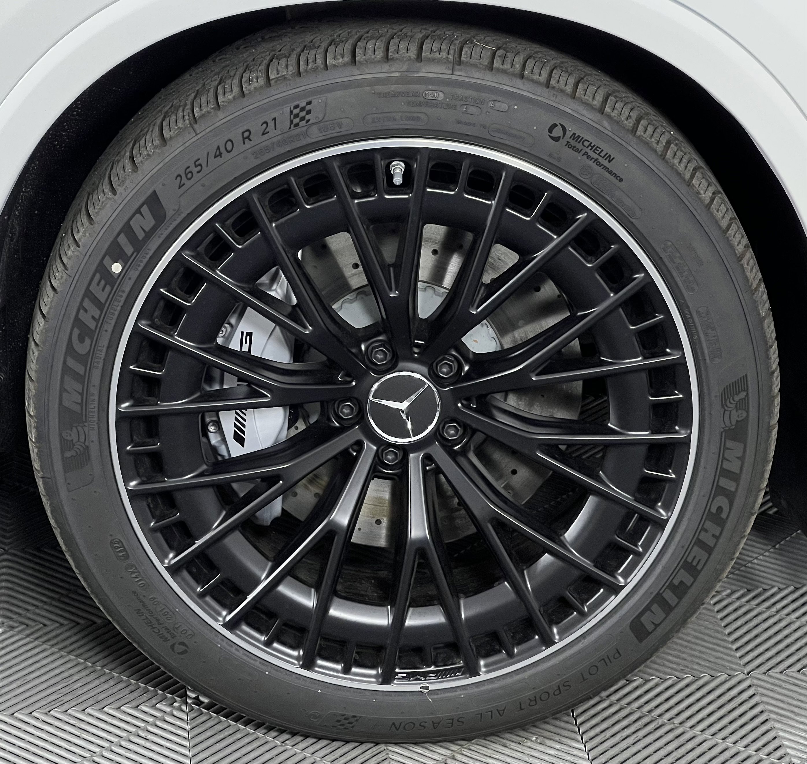 New 2026 Mercedes-Benz GLC 43 AMG 4MATIC image 15