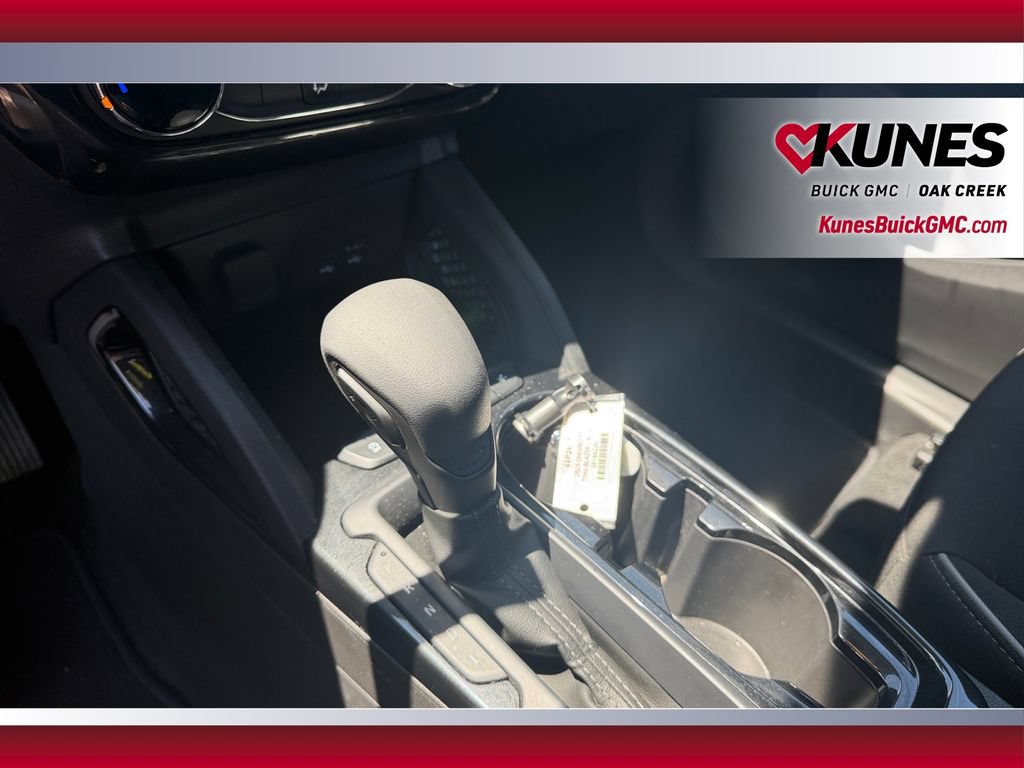 Used 2025 Chevrolet TrailBlazer LT FWD image 31