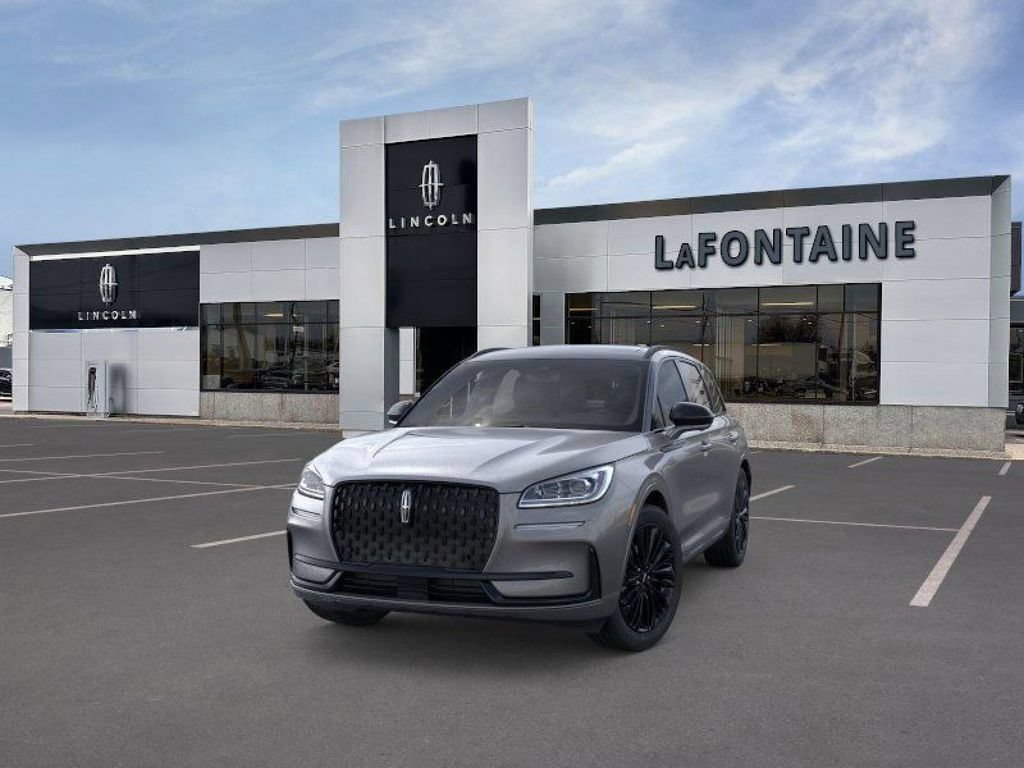New 2025 Lincoln Corsair Reserve w/ Jet Appearance Package AWD/4WD image 2