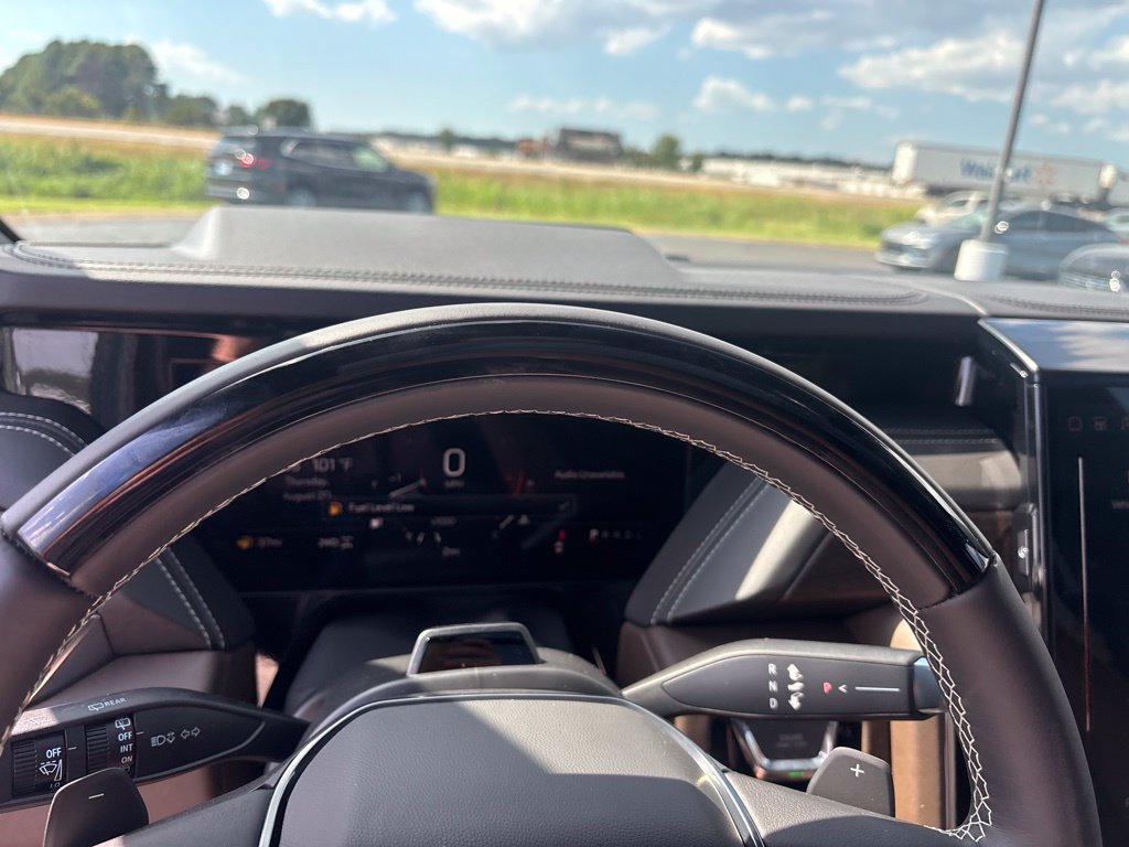 New 2026 GMC Yukon XL Denali Ultimate AWD/4WD image 24