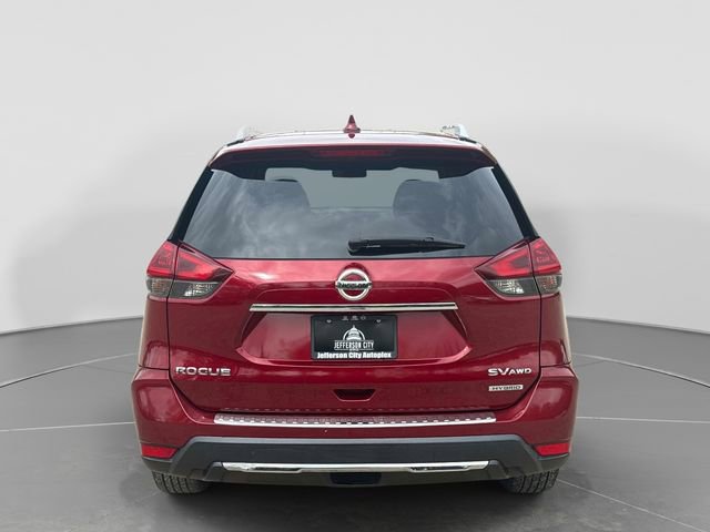 Used 2018 Nissan Rogue SV image 5