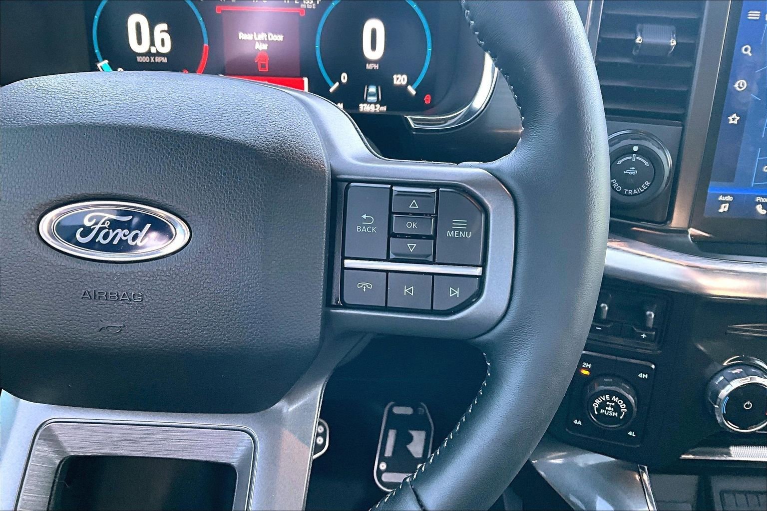 Used 2022 Ford F150 Lariat w/ Equipment Group 502A High image 13