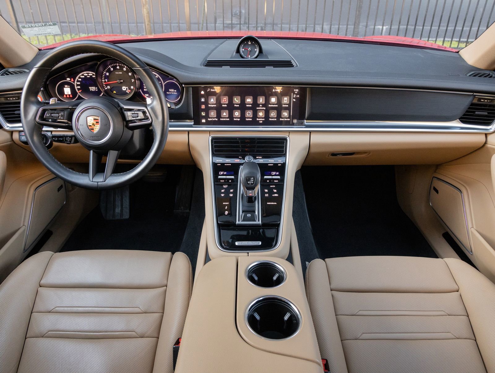 Certified 2023 Porsche Panamera 4 Platinum Edition image 12