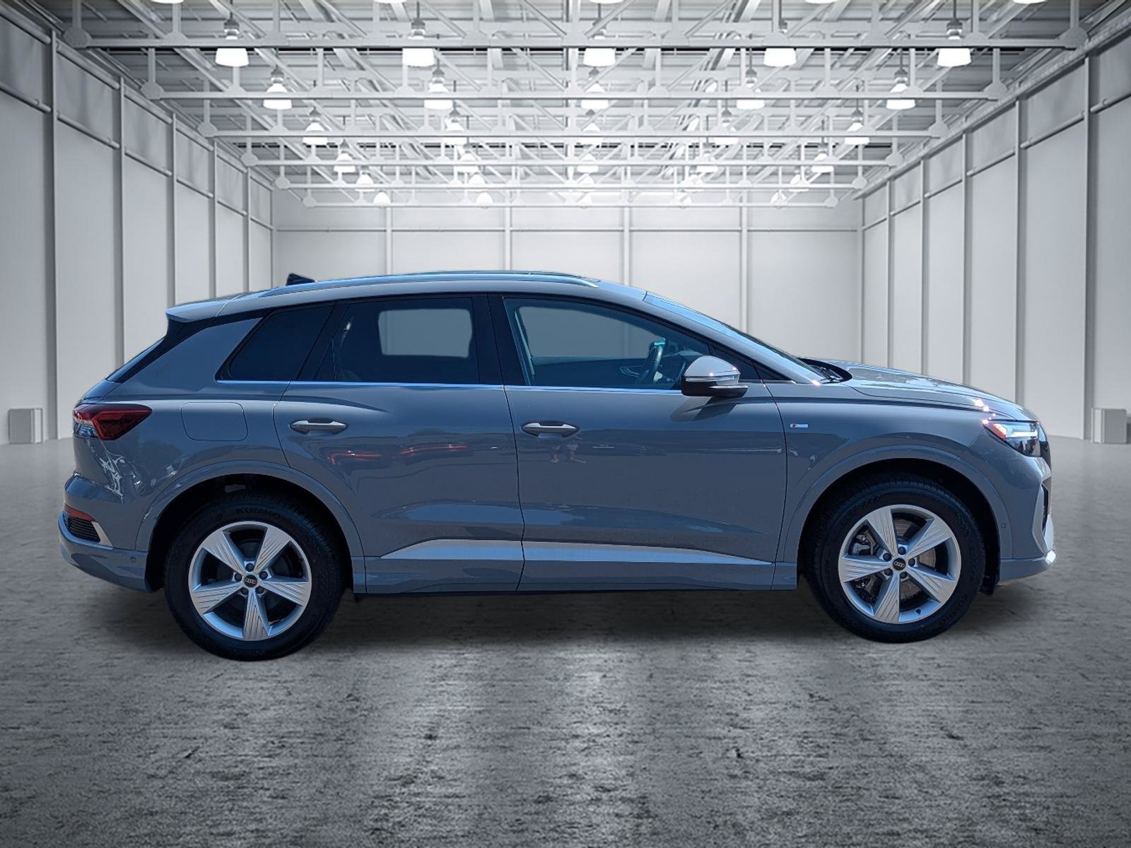 Used 2023 Audi Q4 e-tron Premium Plus AWD/4WD image 6