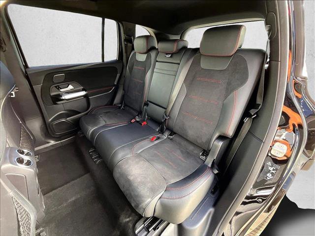 Used 2023 Mercedes-Benz EQB 300 4MATIC image 27