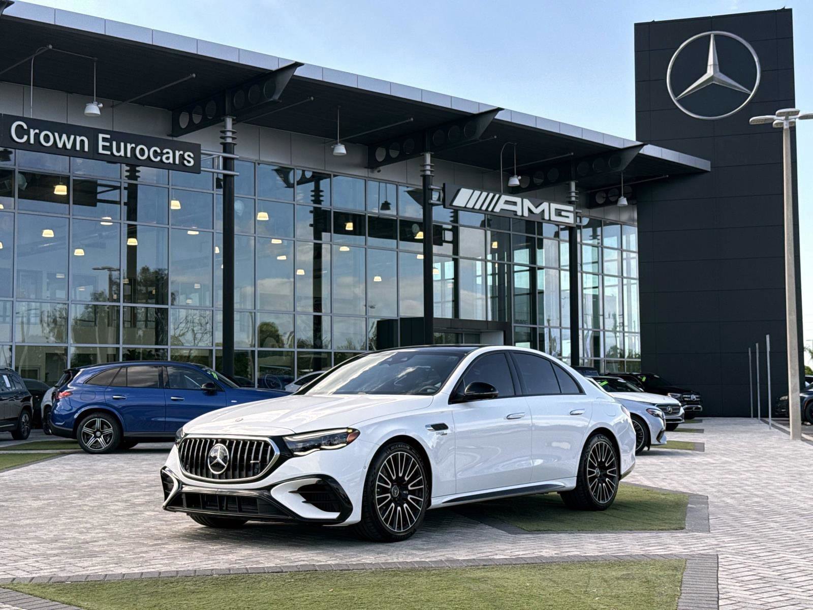New 2026 Mercedes-Benz E 53 AMG e 4MATIC Sedan image 1