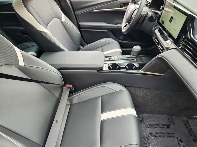 Used 2026 Toyota Camry SE w/ Multimedia Upgrade Package FWD image 19