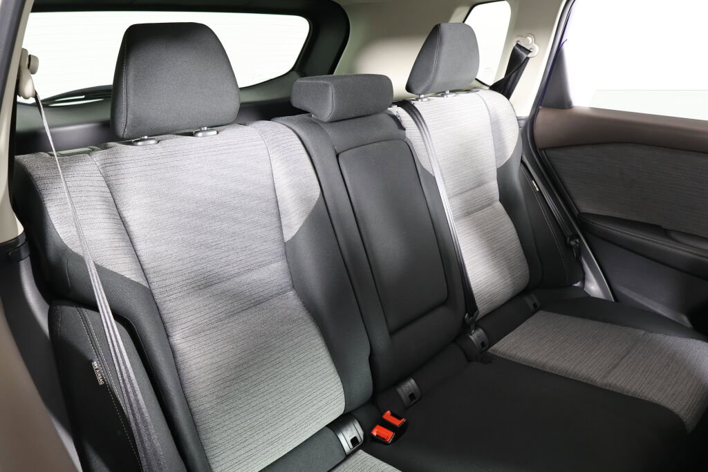 Used 2021 Nissan Rogue SV image 20