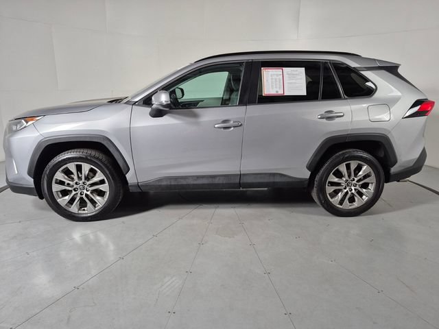 Certified 2021 Toyota RAV4 XLE Premium AWD/4WD image 2