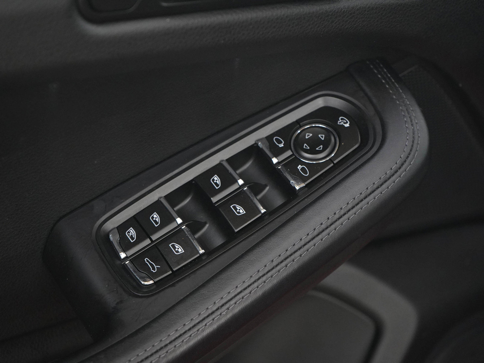 Used 2020 Porsche Macan GTS AWD/4WD image 20
