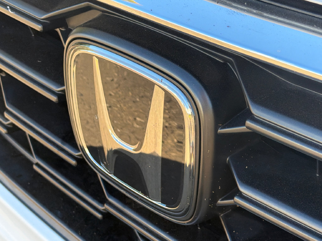 Used 2024 Honda CR-V LX image 11