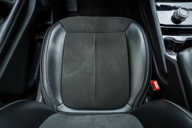 Used 2023 Jeep Grand Cherokee Altitude image 37