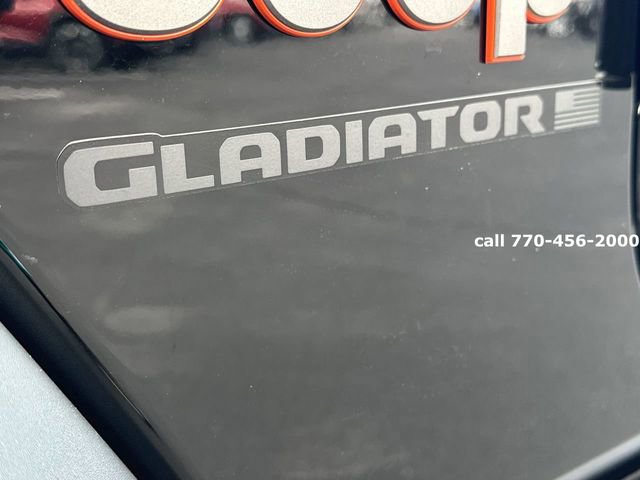 Used 2025 Jeep Gladiator Mojave w/ Convenience Group image 30