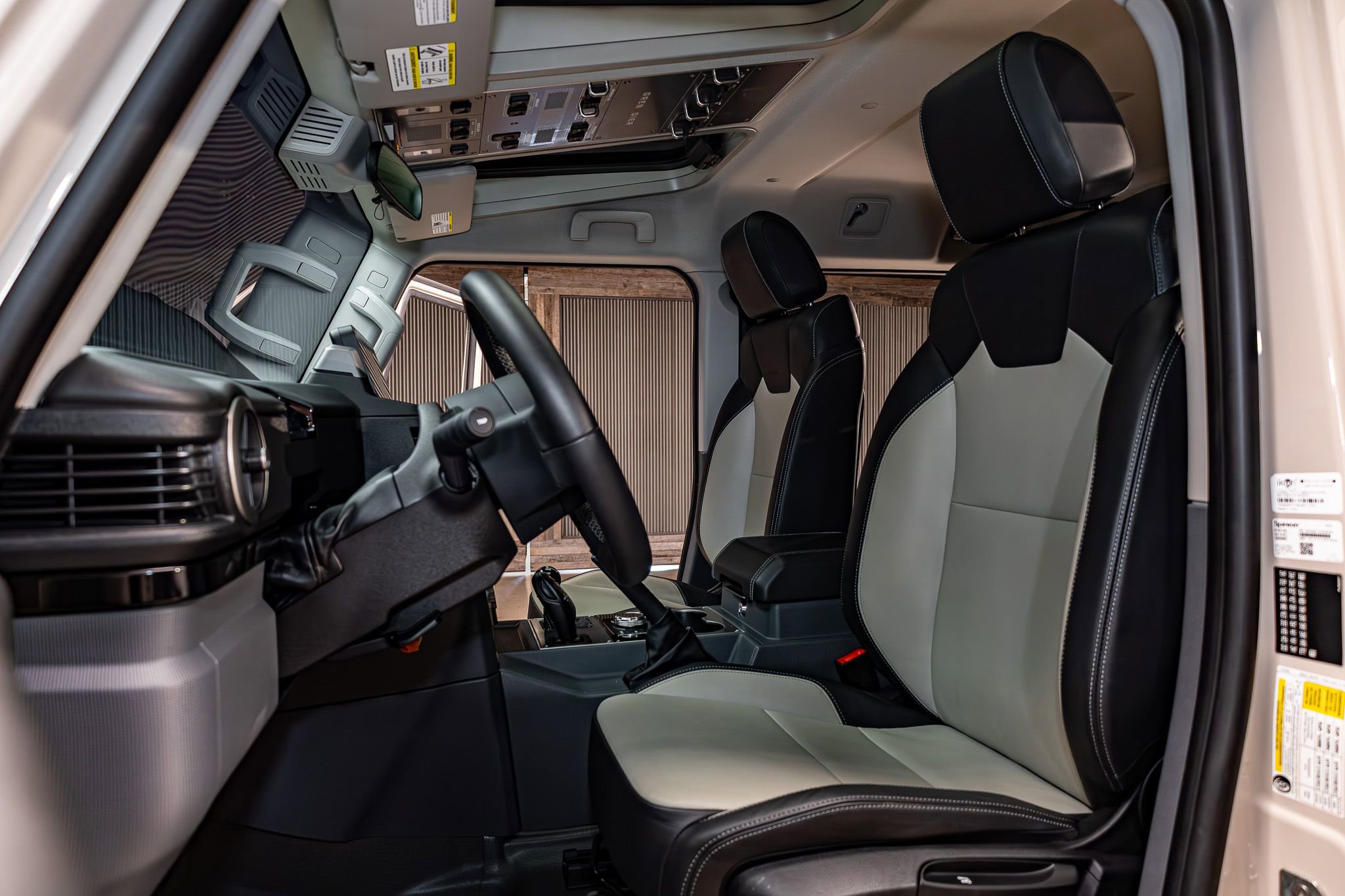 Used 2025 INEOS Grenadier image 21