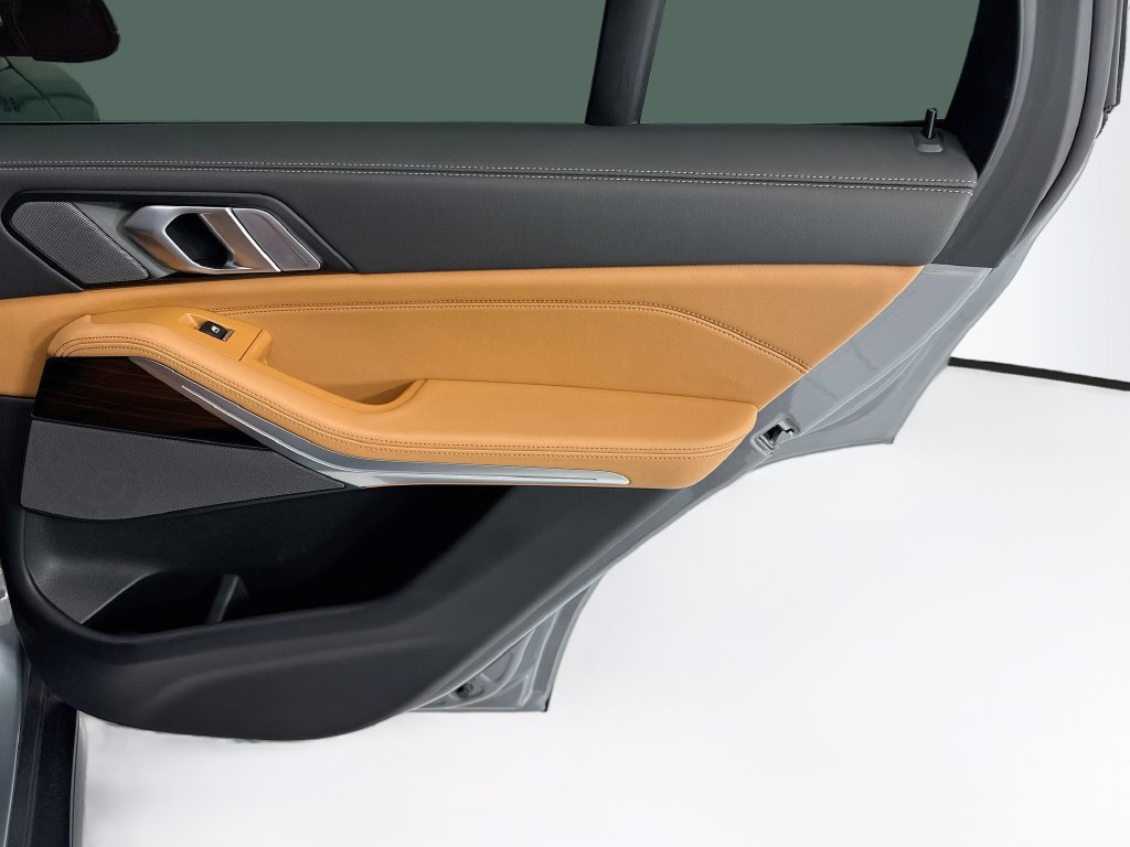 Certified 2025 BMW X5 sDrive40i RWD image 26