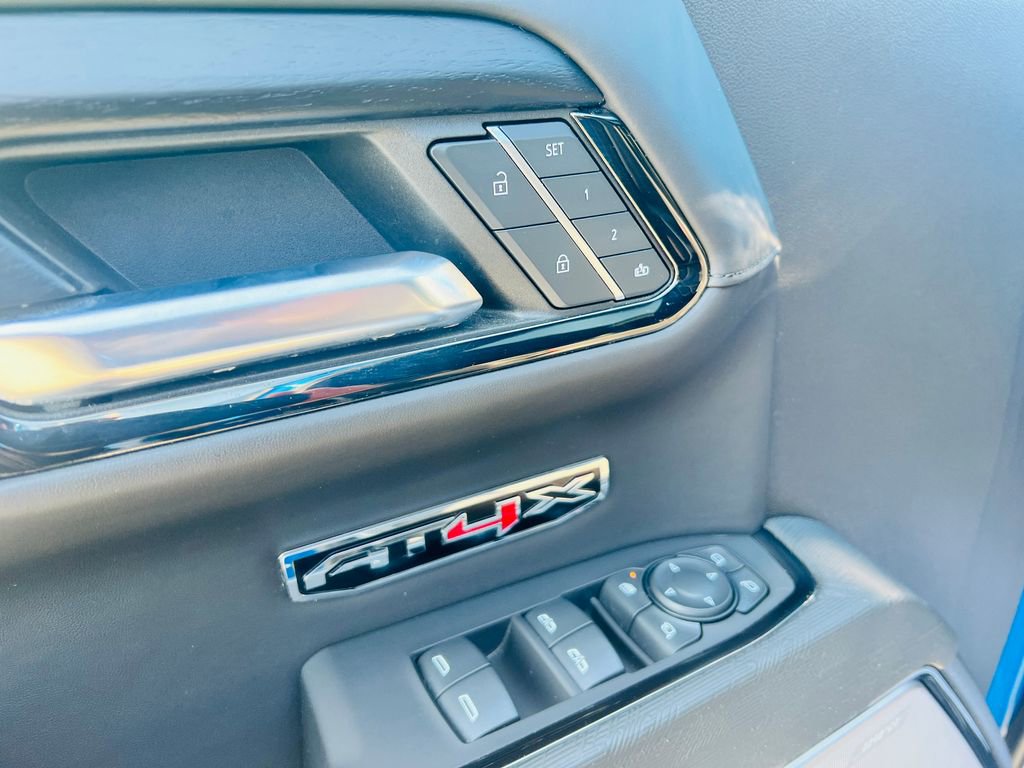 Used 2024 GMC Sierra 1500 AT4X image 22
