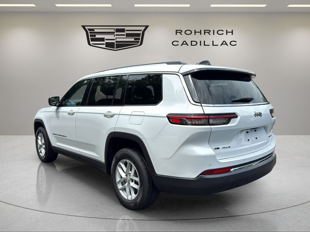 Used 2022 Jeep Grand Cherokee L Laredo w/ Luxury Tech Group I AWD/4WD image 7