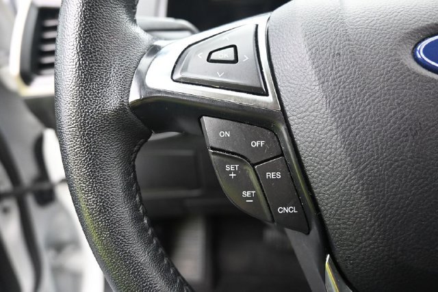 Used 2024 Ford Edge SEL AWD/4WD image 19