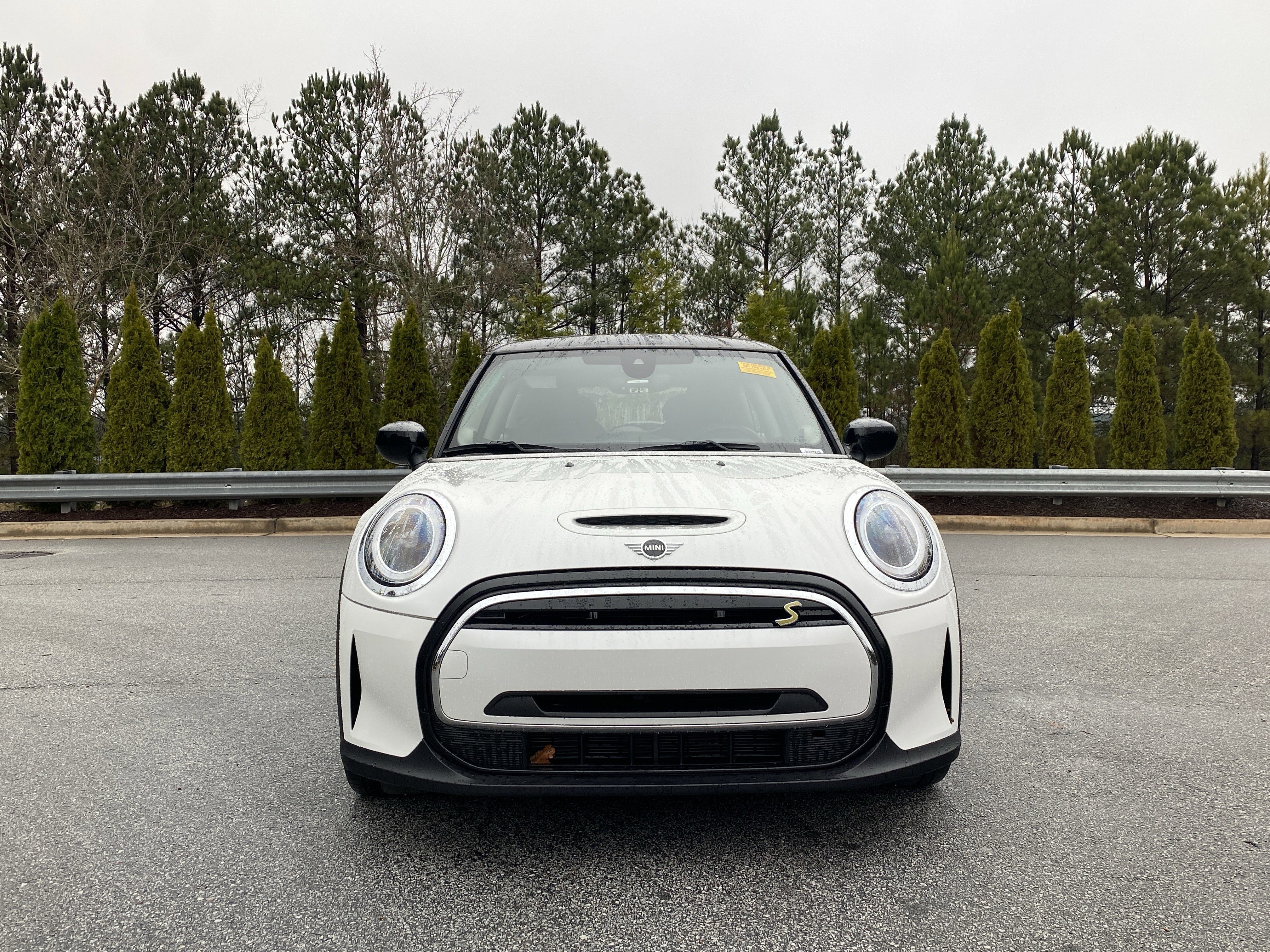 Certified 2024 MINI Cooper SE image 12