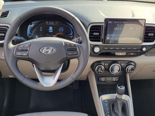New 2026 Hyundai Venue SEL image 4
