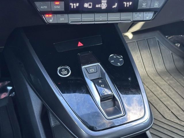 Used 2022 Audi Q4 e-tron Premium Plus image 21
