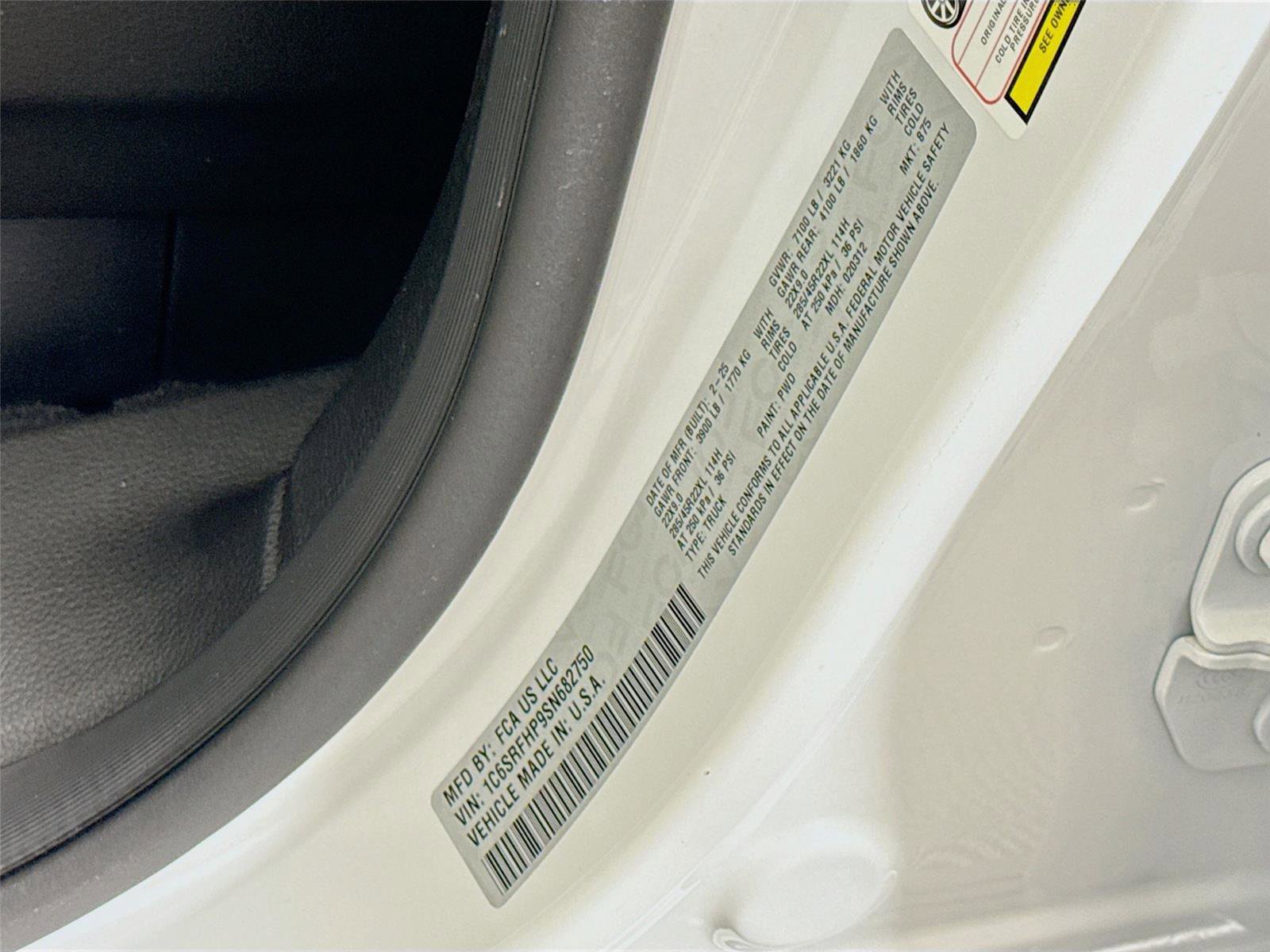 Used 2025 RAM 1500 Limited image 27