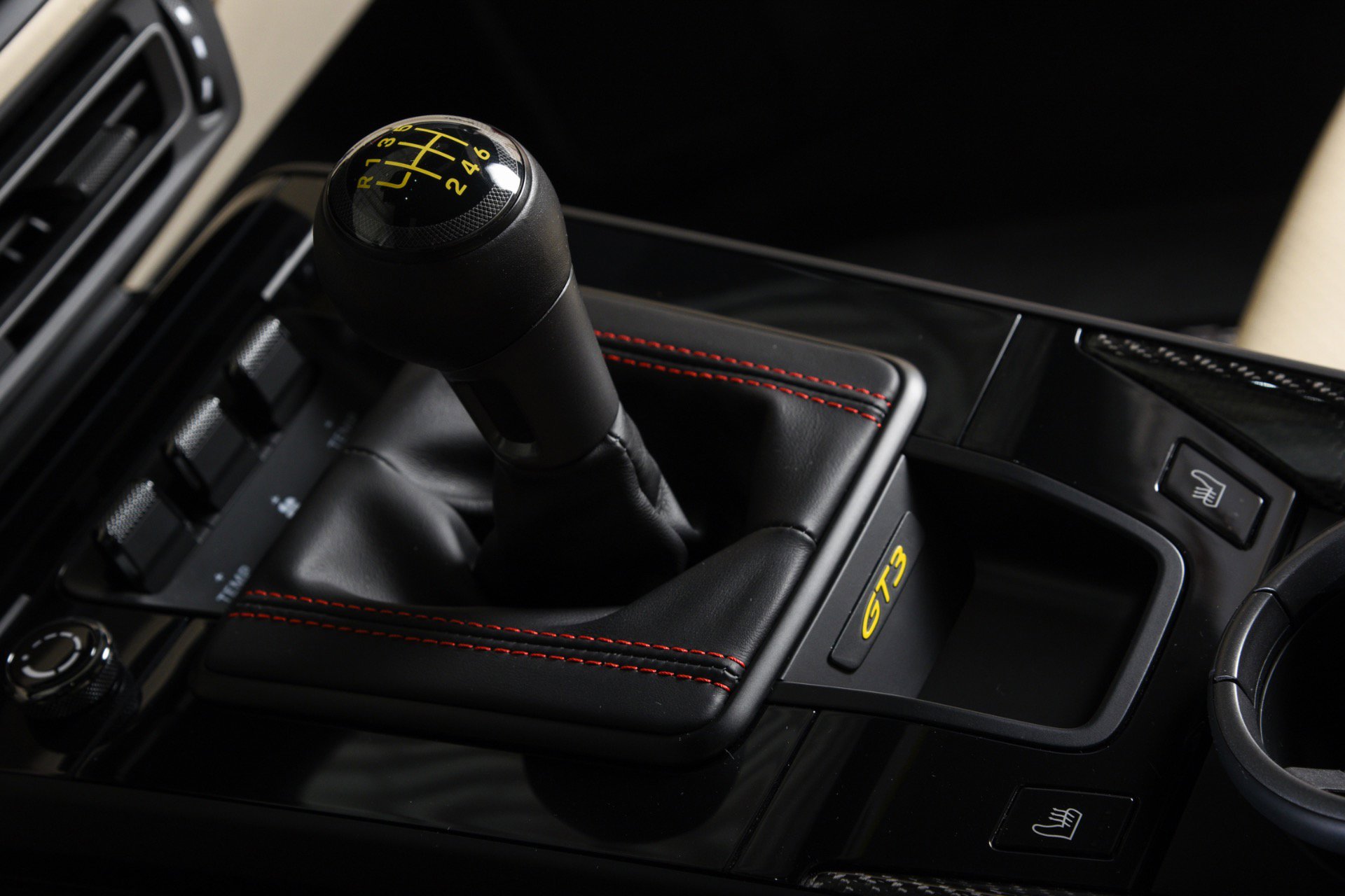 Used 2022 Porsche 911 GT3 RWD image 8