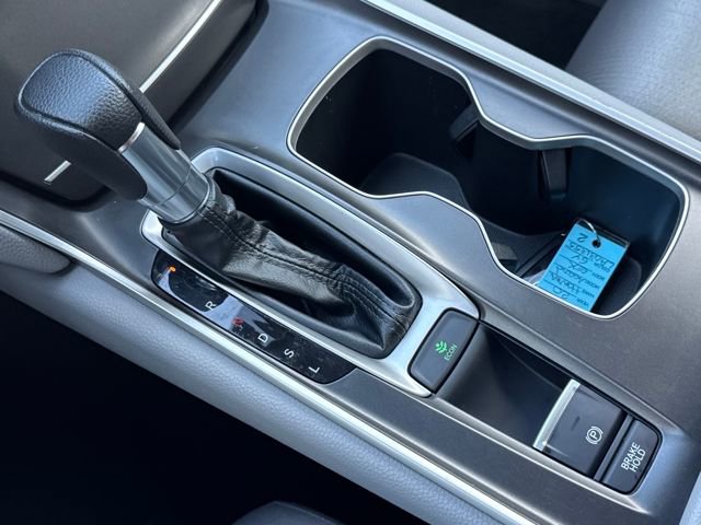 Used 2020 Honda Accord LX image 12