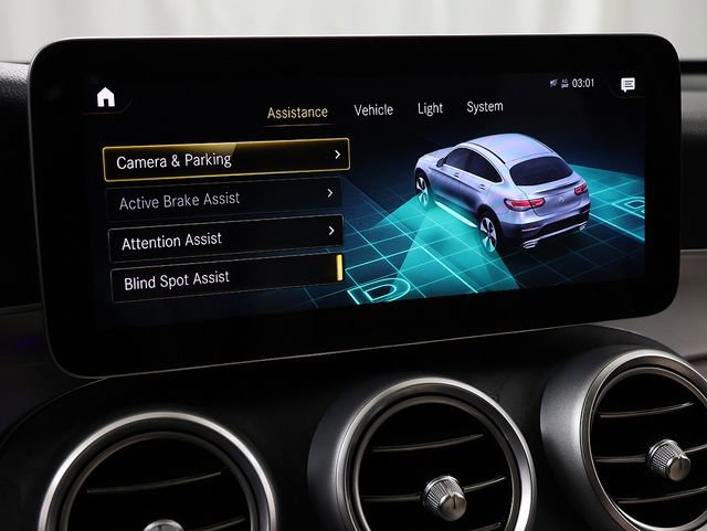 Certified 2021 Mercedes-Benz GLC 300 4MATIC Coupe image 17