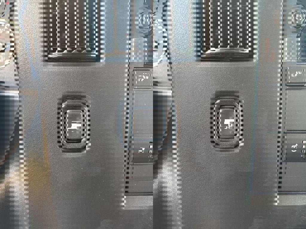 New 2025 Chevrolet Express 2500 w/ Driver Convenience Package image 27