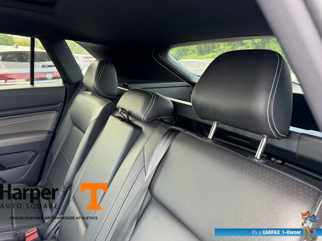 Used 2023 Volkswagen Atlas Cross Sport SE w/ Panoramic Sunroof Package AWD/4WD image 9