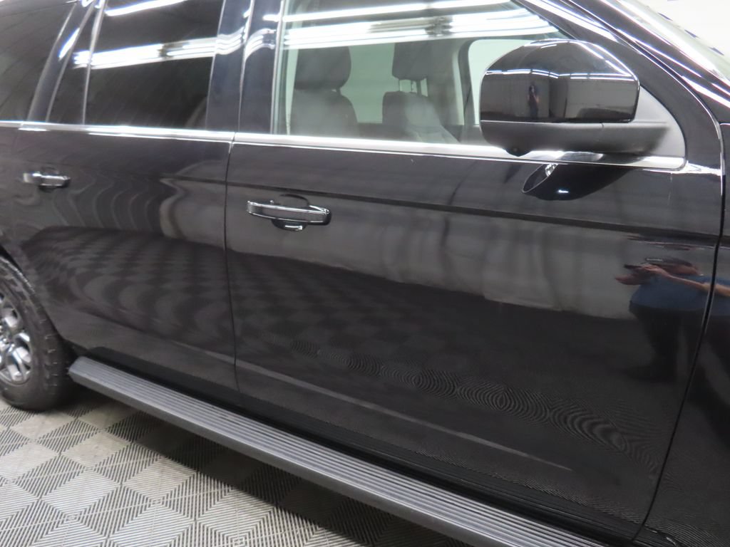 Used 2025 Ford Expedition Max Active AWD/4WD image 39