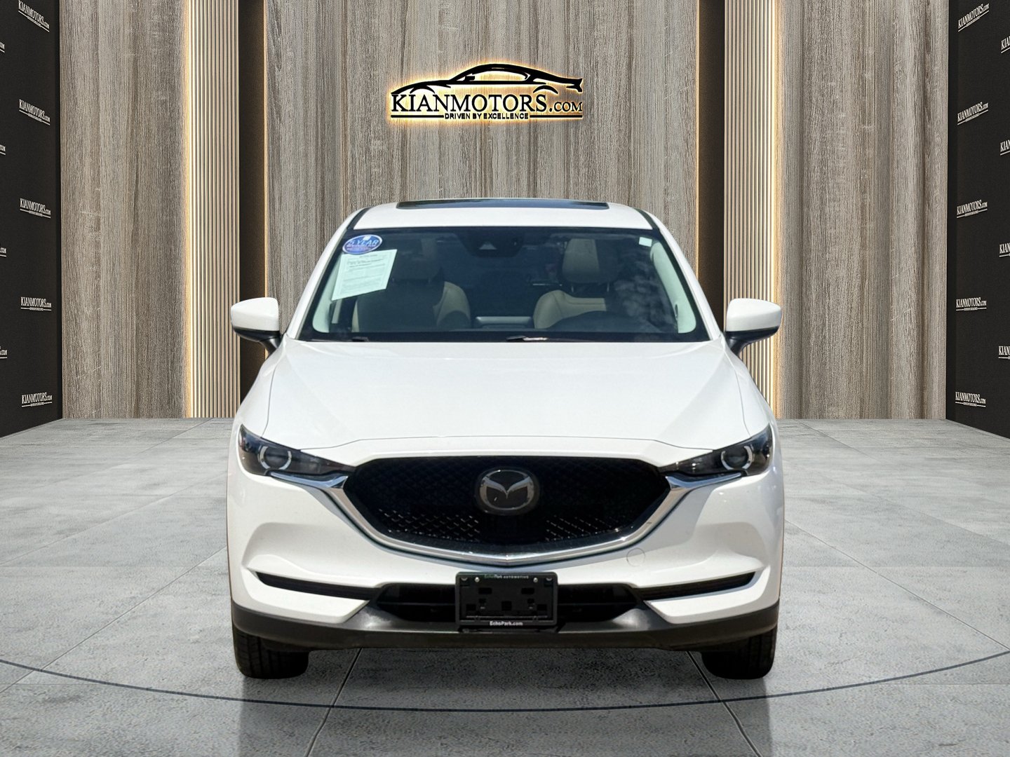 Used 2018 MAZDA CX-5 Touring w/ Preferred Equipment Package FWD image 2