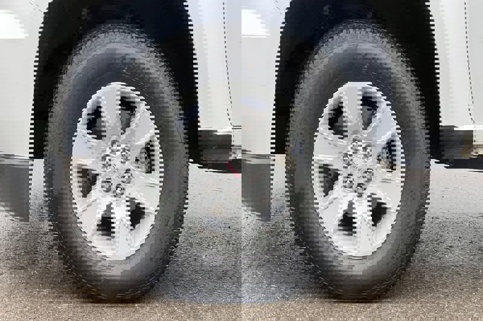 Used 2017 GMC Canyon SLE w/ SLE Convenience Package image 33