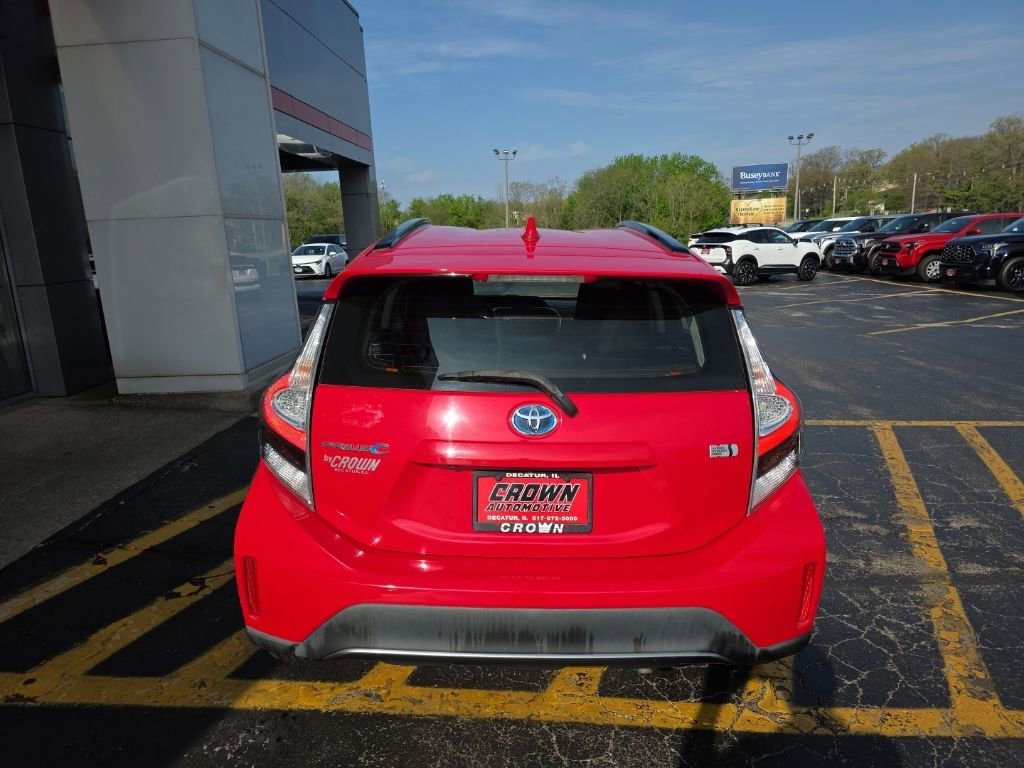 Used 2018 Toyota Prius C One FWD image 4