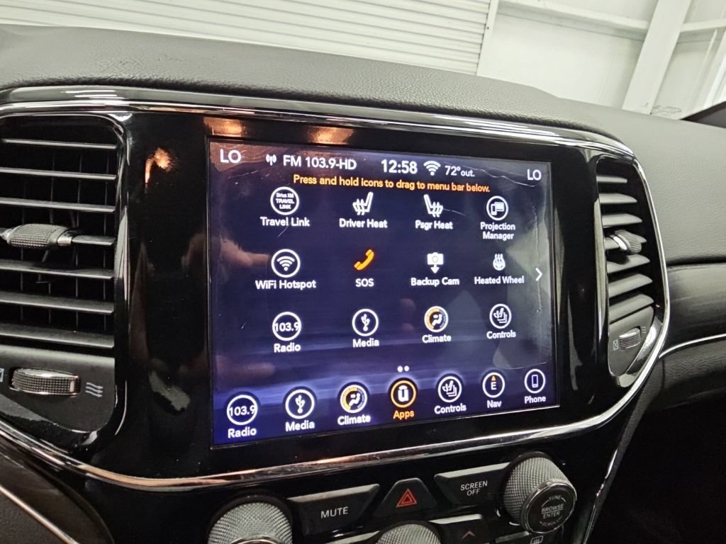 Used 2019 Jeep Grand Cherokee Limited AWD/4WD image 16
