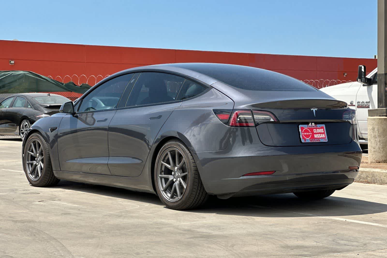 Used 2021 Tesla Model 3 Long Range AWD/4WD image 7